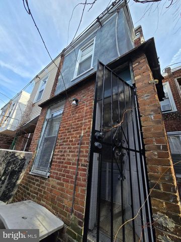 2754 N CROSKEY ST, Philadelphia, PA 19132