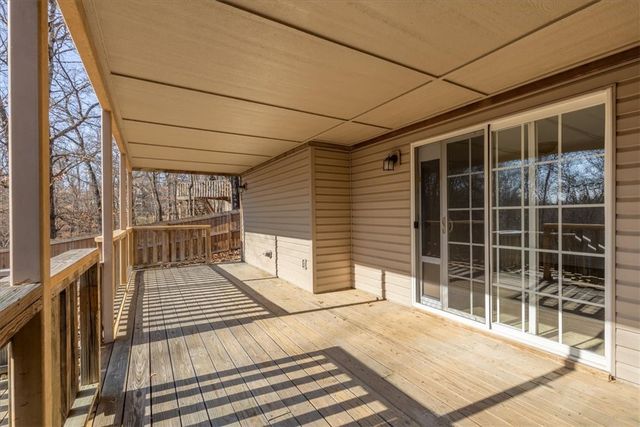 5 Wickham Lane, Bella Vista, AR 72714