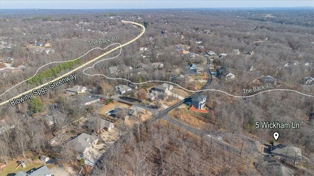 5 Wickham Lane, Bella Vista, AR 72714