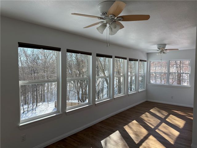 5 Wickham Lane, Bella Vista, AR 72714