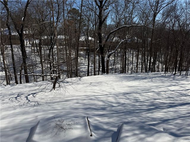 5 Wickham Lane, Bella Vista, AR 72714