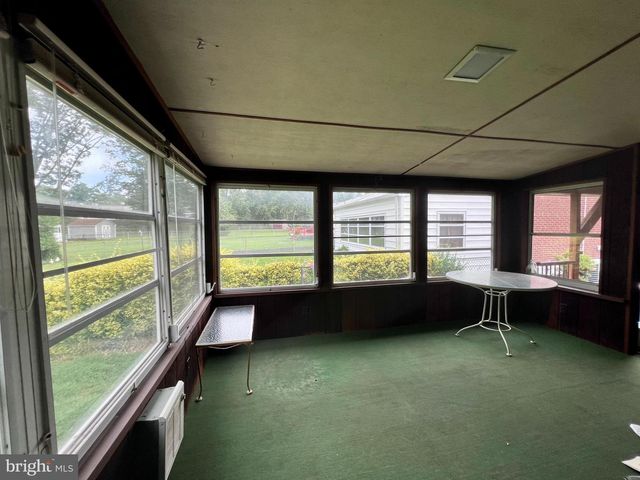 205 DUMONT RD, Wilmington, DE 19804