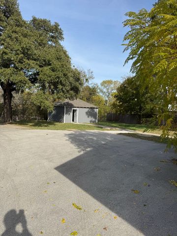 9551 Lechner Road G, Fort Worth, TX 76179