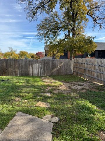 9551 Lechner Road G, Fort Worth, TX 76179