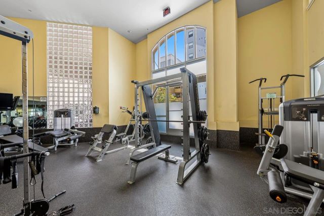 1501 Front Street 613, San Diego, CA 92101