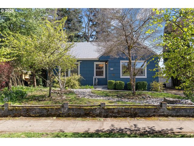2926 Ne 77TH Pl, Portland, OR 97213