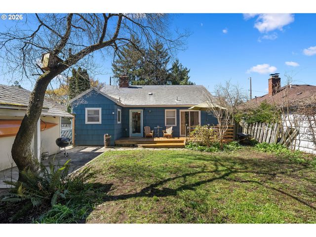 2926 Ne 77TH Pl, Portland, OR 97213