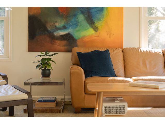 2926 Ne 77TH Pl, Portland, OR 97213