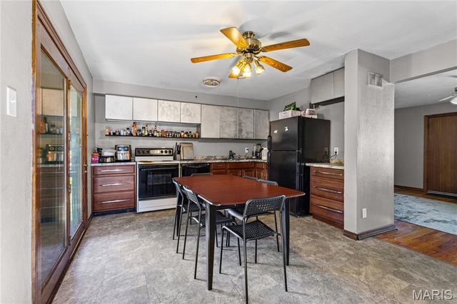 8644 Harold Drive, Berkeley, MO 63134