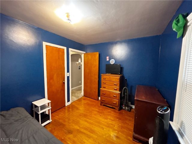 126 S Edgehill Avenue, Youngstown, OH 44515