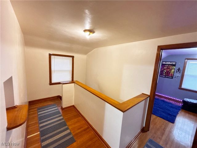 126 S Edgehill Avenue, Youngstown, OH 44515