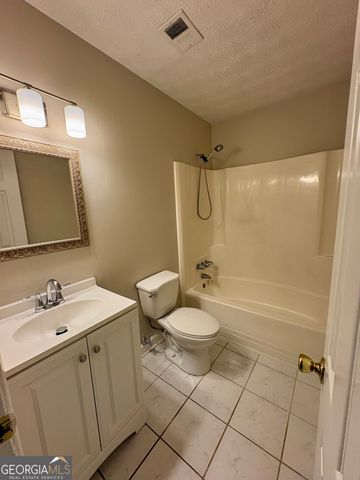 2892 Haddon Drive, Rex, GA 30273