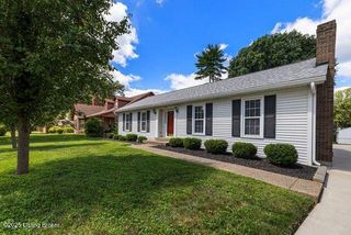 1826 Arboro Pl, Louisville, KY 40220
