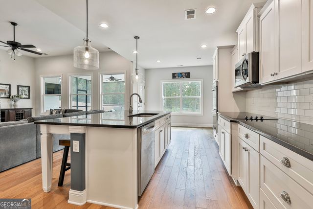 40 Riverstone Drive, Senoia, GA 30276