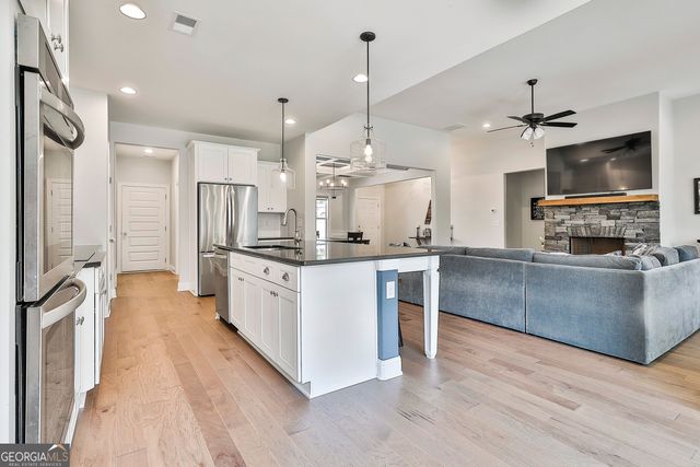 40 Riverstone Drive, Senoia, GA 30276