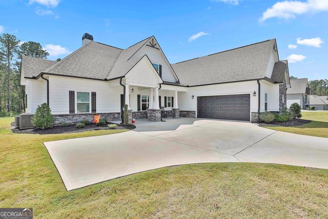 40 Riverstone Drive, Senoia, GA 30276