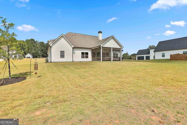 40 Riverstone Drive, Senoia, GA 30276