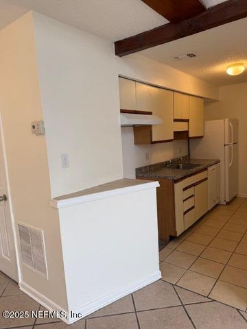 10703 ALDEN Road 1, Jacksonville, FL 32246