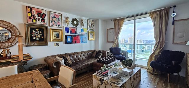 1800 N Bayshore Drive 3808, Miami, FL 33132