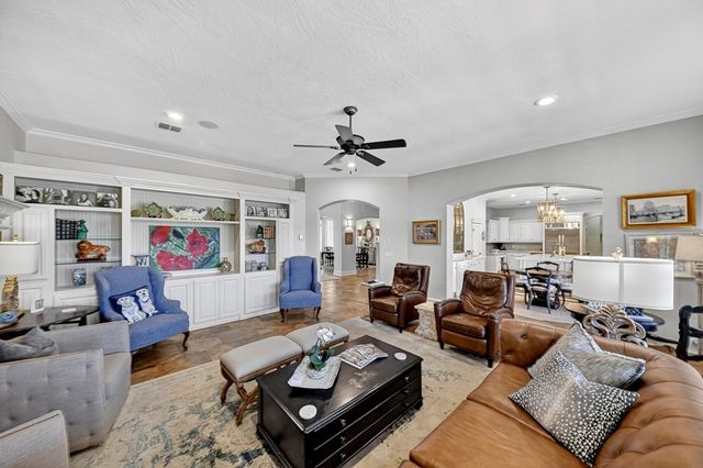 4216 Timberglen Place, Midland, TX 79707