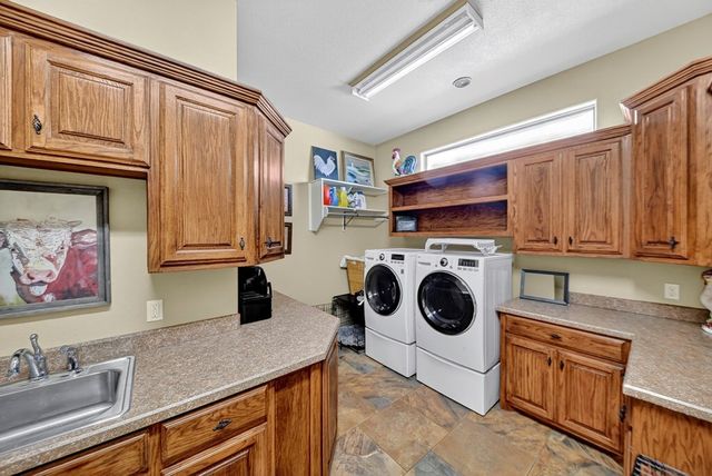 4216 Timberglen Place, Midland, TX 79707