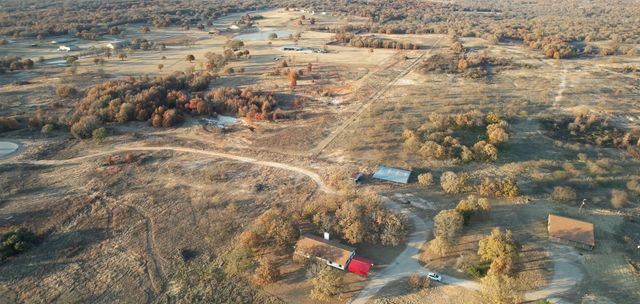 1025 Carnagie Road, Poolville, TX 76487