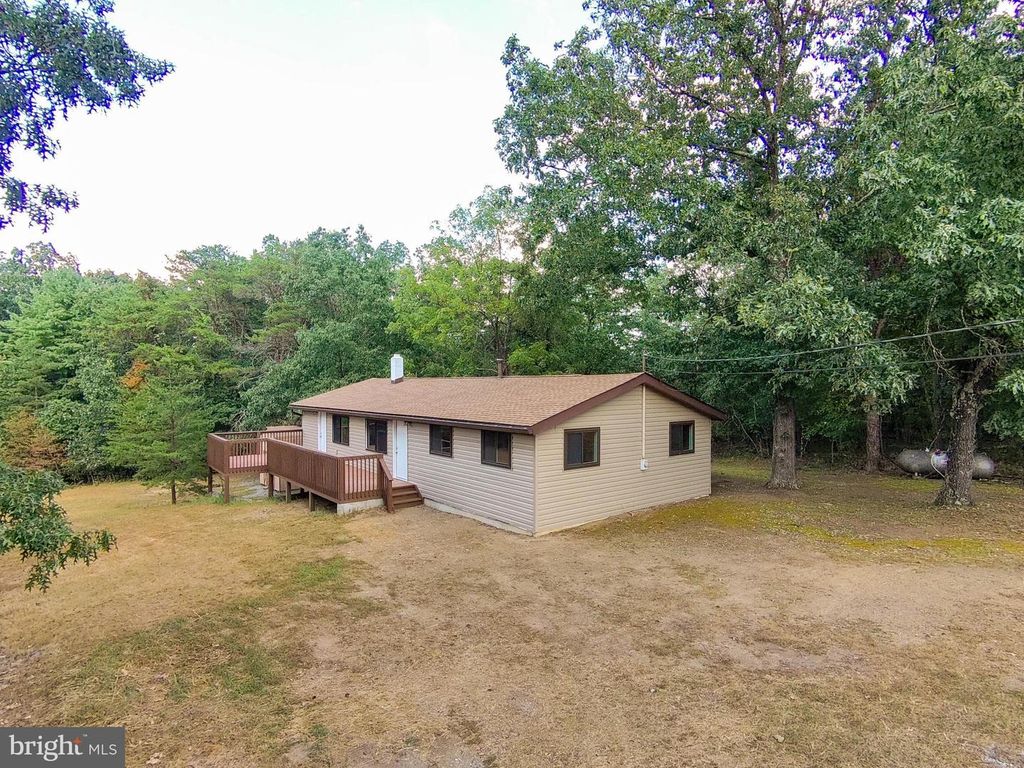 388 FRAGRANCE LN, Hedgesville, WV 25427