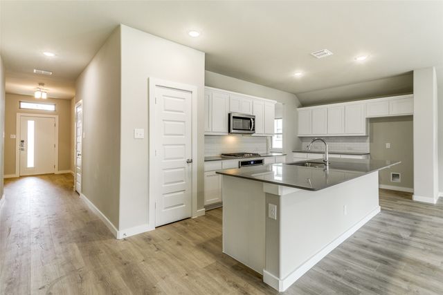 5211 Bellhurst Drive, Mckinney, TX 75071