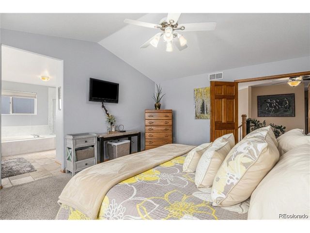 6262 Braun Cir, Arvada, CO 80004