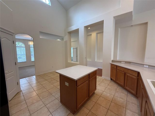 8132 BRINEGAR CIRCLE, Tampa, FL 33647