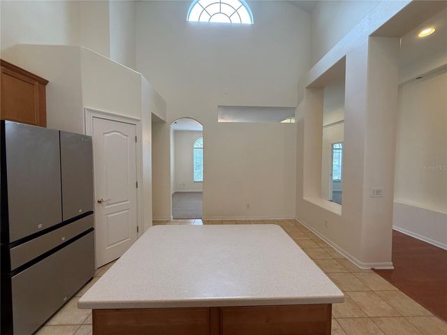 8132 BRINEGAR CIRCLE, Tampa, FL 33647