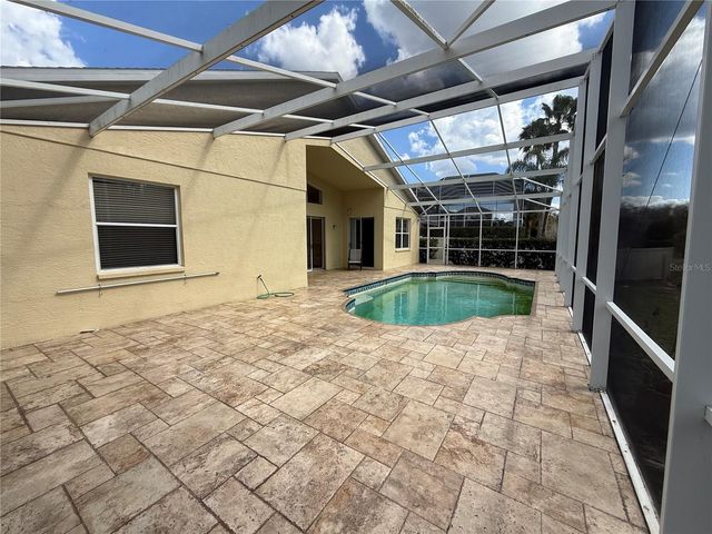 8132 BRINEGAR CIRCLE, Tampa, FL 33647