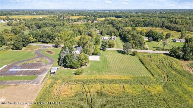 9861 W Grand River Highway, Grand Ledge, MI 48837