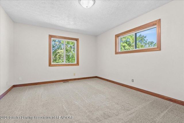 9861 W Grand River Highway, Grand Ledge, MI 48837