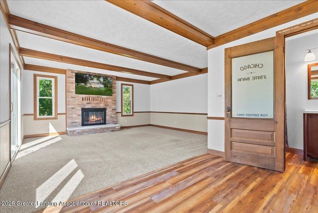9861 W Grand River Highway, Grand Ledge, MI 48837