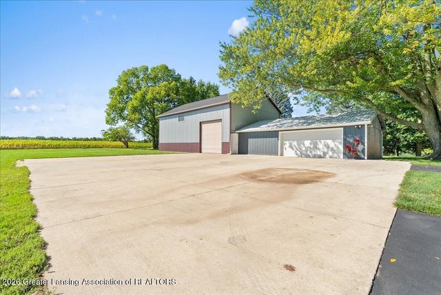 9861 W Grand River Highway, Grand Ledge, MI 48837