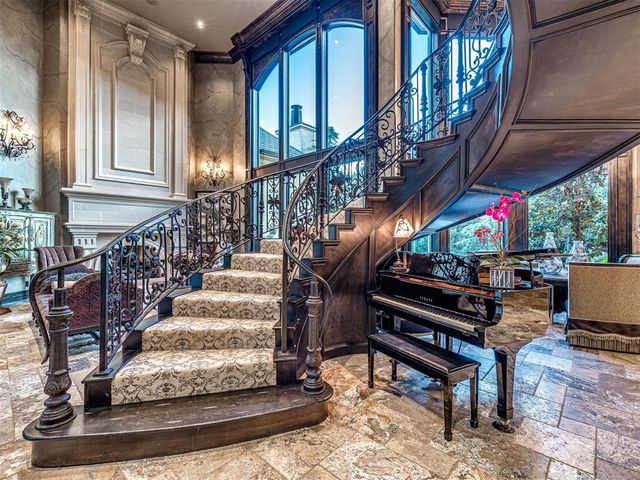 12025 Stonemill Road, Oklahoma City, OK 73131