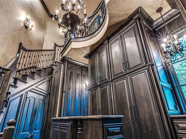 12025 Stonemill Road, Oklahoma City, OK 73131