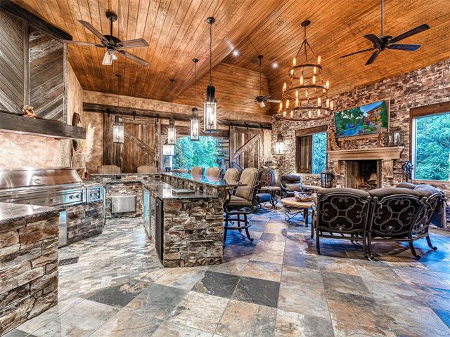 12025 Stonemill Road, Oklahoma City, OK 73131
