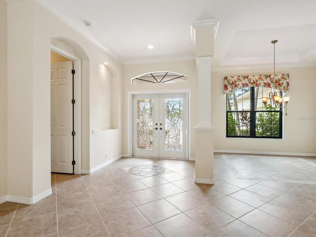 Image 12 of property listing at 1335 TUSCANY BOULEVARD, Venice, FL 34292