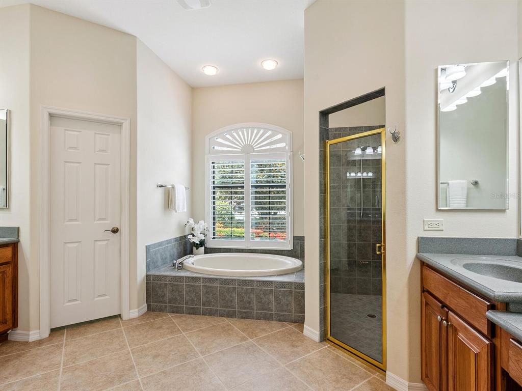 Image 20 of property listing at 1335 TUSCANY BOULEVARD, Venice, FL 34292