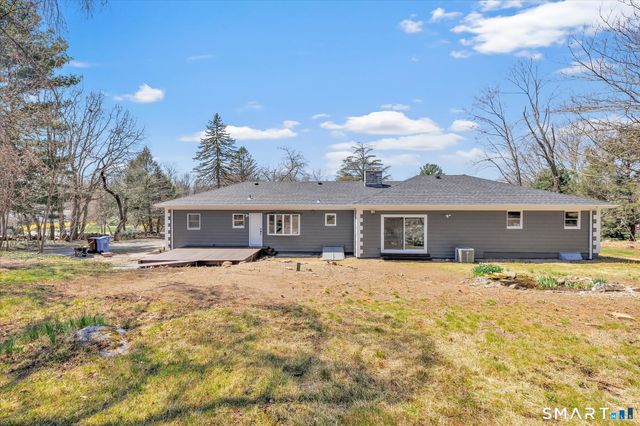 23 Sportsman Drive, Shelton, CT 06484