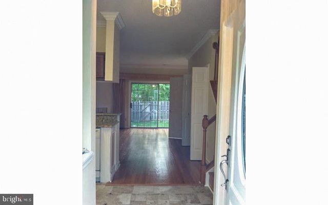 7130 TOLLIVER ST, Alexandria, VA 22306