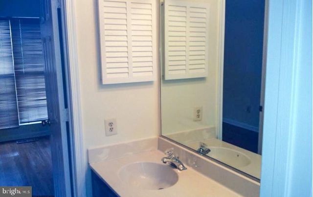 7130 TOLLIVER ST, Alexandria, VA 22306
