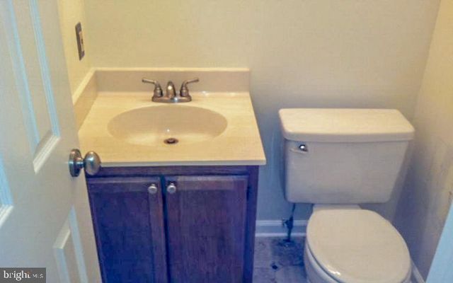 7130 TOLLIVER ST, Alexandria, VA 22306