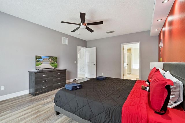 2694 LA ISLA COURT, Kissimmee, FL 34747