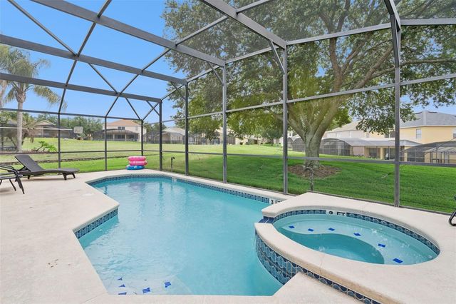 2694 LA ISLA COURT, Kissimmee, FL 34747