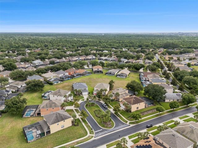 2694 LA ISLA COURT, Kissimmee, FL 34747