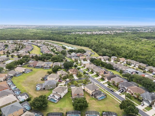 2694 LA ISLA COURT, Kissimmee, FL 34747
