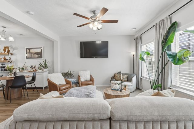 107 Jean Alyne Dotson Dr, La Vergne, TN 37086